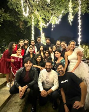 Upasana Kamineni Instagram - My Christmas dump ❤️❤️❤️❤️ 
Thank you dearest family for making it so special. 
Best times
PS - I’m obsessed with the 🎵 🎶