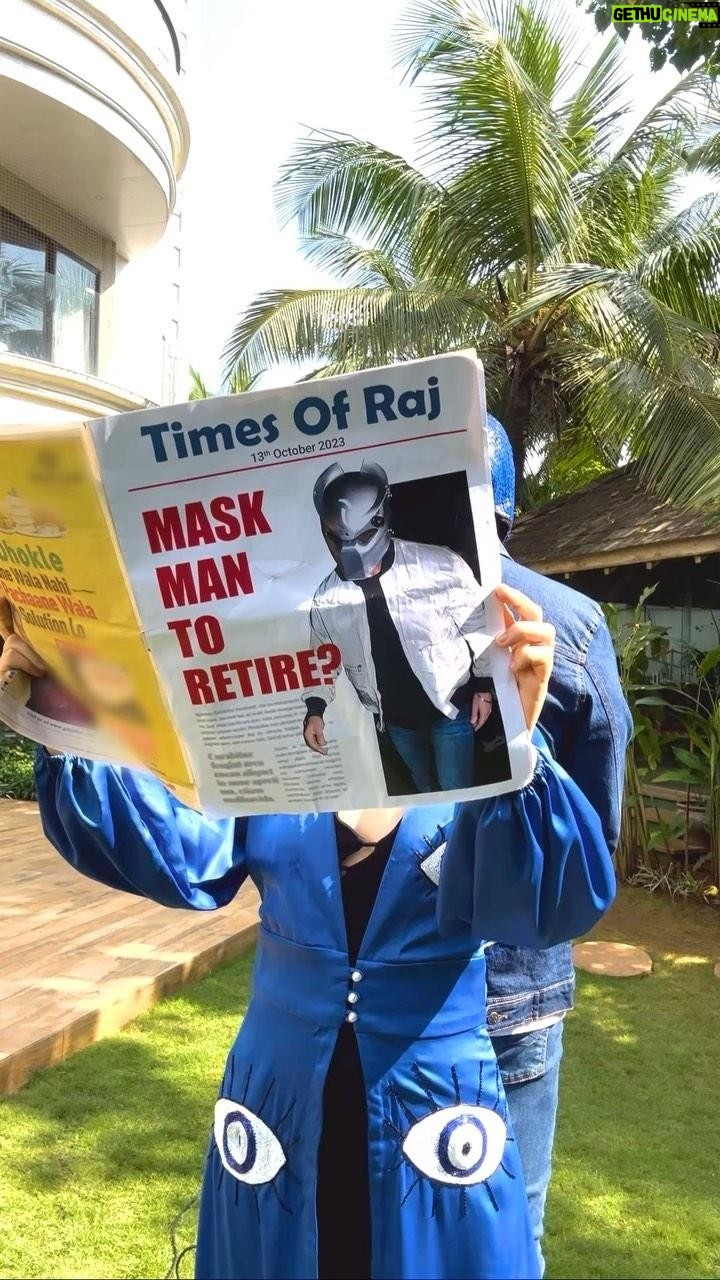Urfi Javed Instagram - ‘Yeh tho sirf trailer hai’…. #UorfiJaved #RajKundra #Maskman