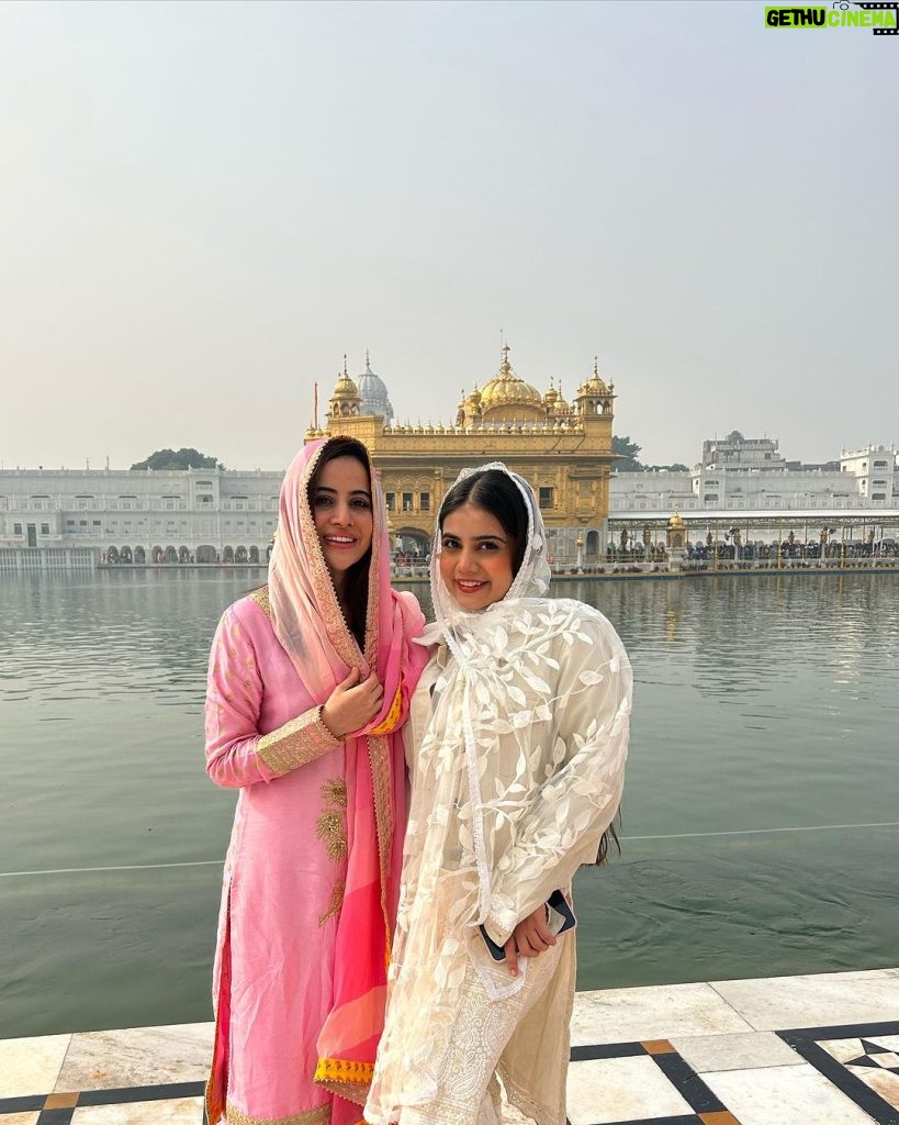 Urfi Javed Instagram - Waheguru Golden Temple Amritsar Punjab India