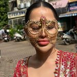 Urfi Javed Instagram – Ganapati Bappa morya ❤️ Siddhivinayak Temple, Mumbai