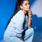 Ushasi Ray Instagram - 💙🧊❄️🩵 📸 @imsayandey 👗 @style_by_madhab 💄💇‍♀️ @baban.islam.54 Kolkata