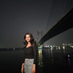 Ushasi Ray Instagram - An evening in Kolkata 🖤🖤🖤🖤 #MyCity