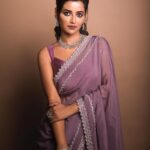 Ushasi Ray Instagram - Look book from DBD grand finale Photos @sahil_paswan_2646_ & @i.nsaan.hu H&M @pritha_dutta_official Styled by @rinkikhatoon Saree @saarangsareeskolkata DRR Studio Rajarhat