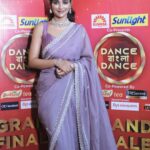 Ushasi Ray Instagram - Look book from DBD grand finale Photos @sahil_paswan_2646_ & @i.nsaan.hu H&M @pritha_dutta_official Styled by @rinkikhatoon Saree @saarangsareeskolkata DRR Studio Rajarhat