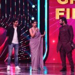 Ushasi Ray Instagram - Straight from sets of #dancebangladance2023 grand finale for our new series #Chotolok promotion...Streaming on @zee5_bangla from 3rd November....Finally me the legend @mithunchakrabortyofficial & favourite #humpty and also the judges & @ankush.official