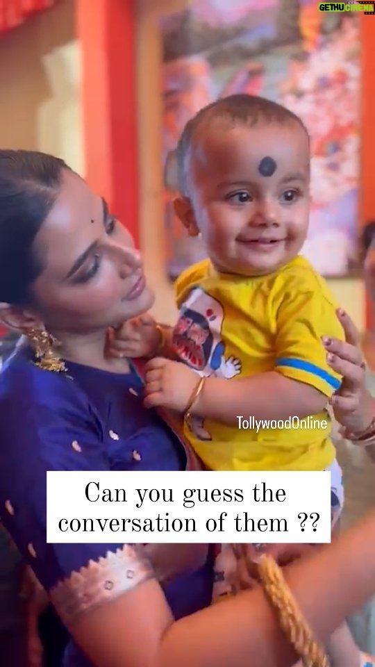 Ushasi Ray Instagram - Can you guess the conversation of them ?? Cutest moment of @ushasi during a jagotdhatri pujo visit today . #TOspotted