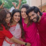 Ushasi Ray Instagram - রঙিন হয়ে উঠছে পুজো এবার #BergerAlpona কনটেস্টের সাথে! উৎসবের রং এবার Berger-এর সঙ্গে! 🌸🌸🌸 Registration is now open ! Registration end date 16th October. Upload end date 18th October. Call on 8240870215 for registering!! #bergeralponacontest #bergerpriyopujo2023 #dhunuchinaach #maadurga Kolkata