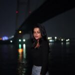 Ushasi Ray Instagram - An evening in Kolkata 🖤🖤🖤🖤 #MyCity