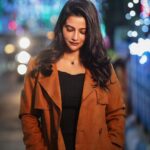 Ushasi Ray Instagram - It’s all about Christmas Eve at Park Street...Mandatory picture 📸 @sahil_paswan_2646_