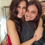 Vaani Kapoor Instagram – Happiest birthday my sunshine !!! hope this year brings everything your heart desires 🤗 I want you to be forever happy and crazy.. but mainly happy 😛love you ♥️😚😚♥️♾️ @anushkaranjan