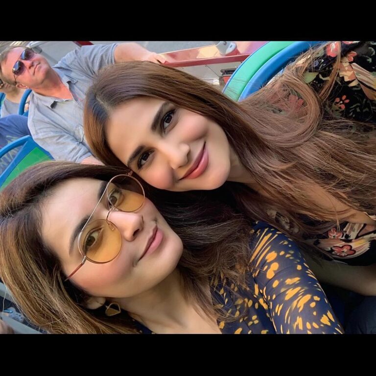 Vaani Kapoor Instagram - Saving you in my life’s archive foreverrrr 🫶To more madness , more mess, more trips , more & more of youuuu.. happy birthday cuteness 😘❤️♾️ 🎂 ✨ #sistersquad