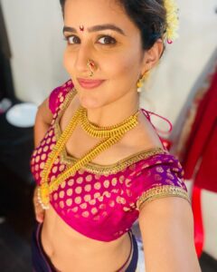 Vaidehi Parashurami Instagram - The one with “Juliet Swag” #selfieseries #jagguanijuliet #memories #mondaymotivation #mondaymood #mondaymemories
