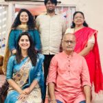 Vaidehi Parashurami Instagram - Diwali photo dump! ✨ #indianfestival #festivevibes #traditionalattire #diwalirangoli #familytime #priceless