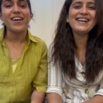 Vaidehi Parashurami Instagram - संगीत प्रेमी! 🎶 Thank you @archananipankar for being so sweet & encouraging! ♥️ #instareels #musicreels #ruperivalutmadanchyabanat❤️