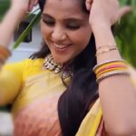 Vaishali Thaniga Instagram - 🫶❤️🫶💕 Tag your charming partner ❤️ #trendingreels #trending #trendingsongs #trendingnow #instareels #reelsvideo #instalove #instadaily #reelsviral #reelitfeelit #couple #couplegoals #realcouple #happiness #live #love #smile #instamood #actress #blogger #style #tradiitional #tamilponnu #saree #sareelove #sareefashion