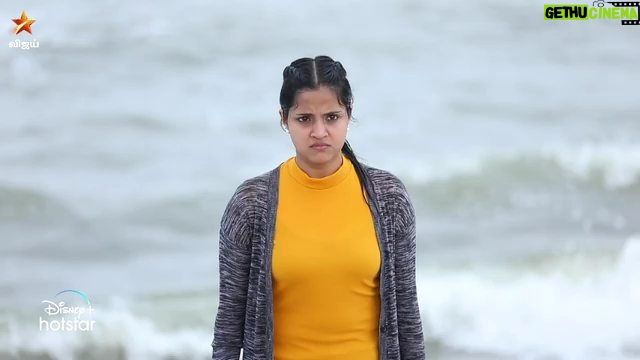 Vaishali Thaniga Instagram - #Muthazhagu #VijayTV Latest #Promo முத்தழகு - திங்கள் முதல் சனி வரை மதியம் 3.30 மணிக்கு நம்ம விஜய் டிவி ல.. #Muthuzhagu #VijayTelevision #VijayTVSerials #Bhoomi #Muthuazhagu #Anjali #Shobana #VaishaliThaniga #Aashishchakravarthi #Trending #StarVijay #VijayTVStars #StarVijayTV #MA @itisshobanaa