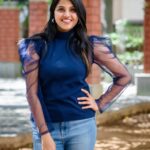 Vaishali Thaniga Instagram - Nothing shakes the smiling heart.”✨️#actress #serialactress#tamilcinema#suntv . . . . Pc:@abrahamfrancis21
