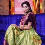 Vaishali Thaniga Instagram - 💫🌺💫🌺 Comment your favourite pic below 👇🏻 1,2,3,4 ?? 💄 @jay_makeup_artist_ 💍 @sahaara_creations Hairdo @begum_makeover 👗 @sahaara_creations 📸 @icon.offl43 #instapost #traditional #wear #love #halfsaree #traditionalphotoshoot #photography #photooftheday #instalove #instadaily #costume #makeuplover #accessories #friday #vibes #happy #vijaytvshow #comingsoon #special #celebration EVP Film City