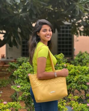 Vaishali Thaniga Instagram - Green 💚💚