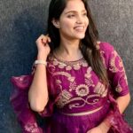 Vaishali Thaniga Instagram – Outfit @lithas_rentals ❤️ 

Happy to be a part of #djdreloaded2 mega audition @zeetamizh 😍 so good to meet everyone after a year. Had so much of fun ❤️ This season contestants are too good they are so much passionate about dance. I could see fire 🔥 in them and I wish them all the very best 😊👍 So happy @zeetamizh has given a great platform for these contestants they wouldn’t have imagined this big platform in their life. Though these contestants have so many pain in their life but when they step on to the stage they just smile and gave their best to the fullest 😍 And I have learnt so much of things from them yesterday 

1) when u are passionate about something , the path may be hard but one day our dream will come true until then don’t give up 
2)Make others smile 😊 spread love ❤️ only love 💕 to others. Their was one contestant he just inspired me , his story made me cry. He comes from a very poor family , his mom used to ask him if he had food his reply to her every time will be yes amma I had but the truth behind his reply is No he didn’t eat , doesn’t want to hurt his mom he would say I had food. We waste so much of money on food and there are people who still can’t eat proper food felt so bad. Inspite of that he comes from a poor background he doesn’t have money to go n learn proper dance. Just through music and watching movies he learnt by myself and the best part is he is a mentor and teaching dance for 15-20 kids near his house that too free ( no cost ) his motive is to teach people who are passionate about dance and comes from a poor background . Such a pure soul he is and I wish him all the very best. May this platform must reach him at greater heights. Even though he is younger to me in age but avan ku irukura manasu rombha perusu. I have learnt many things from you thank you 😊 EVP Film City