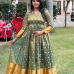 Vaishali Thaniga Instagram - Diwali 🪔 2k23 😊 Outfit customised by @abarnasundarramanclothing ❤️ #diwali #light #vibes #festive #2k23❤️ #instapost #instadaily #photograph #happines #love #goodvibes #instafashion #style #traditional #actress #blogger #instamood #newpost #postoftheday