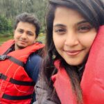 Vaishali Thaniga Instagram - Happy Anniversary to us ❤️ @sathya.dev 😘 #anniversary #wedding #2nd #year #realcouple #happiness