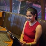 Vaishali Thaniga Instagram - Enjoying your weekend ?? I Had lovelyyy dinner time with friends at @igloos_rooftop_restobar ❤️ loved the ambiance and food everything was good 😊👍 on weekends for a surprise date or to surprise your loved ones probably you can visit this place in chennai it’s amazing 😻 with friends and families a different experience you can have with beautiful view Pic courtesy @mkg_8691 @quince_offl my darling ❤️ #instareels #reelsvideo #sunday #sundayvibes #foodie #foodstagram #foodbloggers #healthy #life #friends #family #instalove #foodlover #igloo #igloohotel #reelsviral #trending Hotel Jaya Pushpam