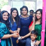 Vaishali Thaniga Instagram - Arun tailoring fashion designing institute and stylewithyasBoutique opening ceremony Inframe: @_vaishalithaniga @bobbini_ayisha @sathya_devarajan_official Photograph: @tk_studio__ Location : Thiruvanmiyur We are taking tailoring classes,fashion designing classes and aari embroidery classes- for more details 8754502887 #celebrityfashion #blousedesigns #thiruvanmiyur #fashiondesigner #fashionista #futuregoals #stylewithyas #tailoring #tailotinglesson #fashiondesigninginstitute #certifiedcourse #studentwork #modelblouse #blousedesigns #stylefashion #azlantheking #azlanenterprises #womeninbusiness #womenempowerment #women #thiruvanmiyur #design #stitching #fashiondesignstudent #fashiondesigninginstitute #flexibletimings #stylewithyas #studentwork #gown #momanddaughter #partywear #colorcombination #awesomework