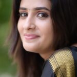 Vaishu Sundar Instagram – #Aradhya 💞 in loop 🎧😍

@heshamabdulwahab @sidsriram @chinmayisripaada @thedeverakonda @samantharuthprabhuoffl @saregamatamil 

#kushi #sid #love #crush #ig #trending