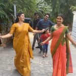 Vaishu Sundar Instagram - Vibing for the trend with my ponni team. @vaishusundarofficial @actorsabari @karthik_sasidharan_official @vedhasya2018 #srideviashok