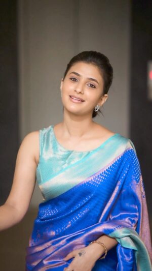 Vaishu Sundar Instagram - Saree : @lfab_creations 

Videography : @sathyaphotography3