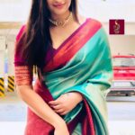 Vaishu Sundar Instagram - Kanave unai vandhu seera ❤️❤️ Saree : @rs_fashionss_