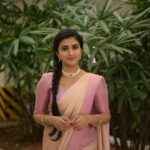 Vaishu Sundar Instagram - Classy and timeless, just like tradition. Saree : @lfab_creations Photography : @sathyaphotography3