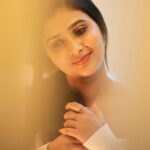 Vaishu Sundar Instagram - Okiee let’s dream ❤️🙈 Photography : @dhanush__photography Makeup : @kalaiartistry