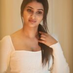 Vaishu Sundar Instagram - Never lose your sunshine Photography : @dhanush__photography Makeup : @kalaiartistry