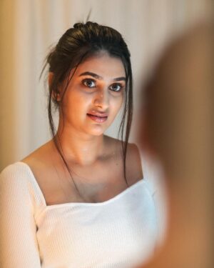 Vaishu Sundar Instagram - Being happy never goes out of style.❤️

Makeup : @kalaiartistry 
Photography : @dhanush__photography