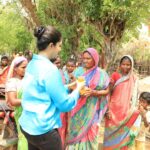 Varsha Priyadarshini Instagram - In view of the intense summer heat, cold drinks were distributed by Sammanita to those who worked tirelessly in this heat. Every moment spent with their children was special to me. We must be aware & responsible to the people working around us in this hot weather.