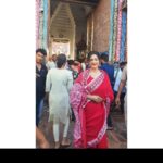 Varsha Priyadarshini Instagram - ସତ୍ୟ ଉପରେ ବିଶ୍ବାସ, ଧୈର୍ଯ୍ୟ, ସାହସ ଓ ଆତ୍ମବଳ ହିଁ ବ୍ୟକ୍ତିର ଶ୍ରେଷ୍ଠ ସମ୍ପତ୍ତି। ଦୀର୍ଘ ତିନି ବର୍ଷର ଲଢ଼େଇ। ତିନି ବର୍ଷର ମାନସିକ ଯନ୍ତ୍ରଣା। ମୋର ବ୍ୟକ୍ତିଗତ ଜୀବନ ବିଷୟରେ କିଛି ବି ନଜାଣି ଅନ୍ୟମାନଙ୍କର ନକାରାତ୍ମକ ମତ ଓ ମନ୍ତବ୍ୟ ଦେବା, ସାମାଜିକ ଗଣମାଧ୍ୟମରେ କୁତ୍ସାରଟନା, ପରିବାର ଲୋକଙ୍କ ନାଁରେ ମିଛ ଅଭିଯୋଗ, ଅସହାୟ ଲୋକଙ୍କୁ ନେଇ ଭିତ୍ତିହୀନ ଅଭିଯୋଗ, ଅପପ୍ରଚାର, ନିନ୍ଦା, ଅପମାନ, ଧମକ ଏସବୁରେ ଭାଙ୍ଗି ନପଡ଼ି ମୁଁ ଲଢ଼ିଲି ଏବଂ ଶେଷରେ ସତ୍ୟର ଜୟ ହେଲା। ଏହି ଆଇନଗତ ଲଢ଼େଇରେ ମୋ ପରିବାର ସବୁବେଳେ ମୋ ସହ ଠିଆ ହୋଇଛି। ମୋ ପରିବାର ତଥା ମୋ ମା'ଙ୍କ ଆଶୀର୍ବାଦ ବିନା ଏହା କେବେବି ସମ୍ଭବ ହୋଇ ପାରିନଥାନ୍ତା। ଏହି ଆଇନଗତ ଲଢ଼େଇରେ ତଥ୍ଯ ଓ ପ୍ରମାଣ ସହ ମୋ ପାଇଁ ଲଢ଼ିଥିବା ଆଇନଜୀବୀମାନଙ୍କୁ ଏବଂ ସତ୍ୟକୁ ପୁଙ୍ଖାନୁପୁଙ୍ଖ ଭାବରେ ତର୍ଜମା କରି ନ୍ୟାୟ ପ୍ରଦାନ କରିଥିବା ନ୍ୟାୟପାଳିକାଙ୍କୁ ସର୍ବ ପ୍ରଥମେ ଧନ୍ୟବାଦ ଜଣାଉଛି। ଏହା ସହ ମୋ ଜୀବନର ଏହି ଦୁଃସମୟରେ ମତେ ଅକୁଣ୍ଠିତ ଭାବରେ ସହଯୋଗ ଓ ସମର୍ଥନ ଜଣାଇଥିବା ପ୍ରତ୍ୟକ ବ୍ୟକ୍ତିଙ୍କୁ ମଧ୍ୟ ଧନ୍ୟବାଦ ଜଣାଉଛି। ହୀନ ଉଦ୍ଦେଶ୍ୟ ନେଇ ଛାଡ଼ପତ୍ର ପାଇଁ ଆବେଦନ କଲେ ତାହା ଧରାପଡ଼େ ଓ ନ୍ୟାୟପାଳିକା ଦ୍ୱାରା ଖାରଜ ହୋଇ ସଫଳ ହୁଏ ନାହିଁ। ଅଗ୍ନିକୁ ସାକ୍ଷୀ ରଖି ପଡ଼ିଥିବା ହସ୍ତଗଣ୍ଠିର ଶକ୍ତି ବହୁତ ଅଧିକ। ପରିଶେଷରେ ଏତିକି କହିବି ଯେ ମିଛ ଯେତେ ଶକ୍ତିଶାଳୀ ହୋଇଥାଉ ଦିନେ ନା ଦିନେ ତାର ଅନ୍ତ ଘଟେ ଓ ସତ୍ୟର ବିଜୟ ହୁଏ। ମହାପ୍ରଭୁ ଶ୍ରୀଜଗନ୍ନାଥ ମତେ ସବୁବେଳେ ସତ୍ୟ, ଧର୍ମ ଓ ନ୍ୟାୟ ପଥରେ ଚାଲିବା ପାଇଁ ଶକ୍ତି ଓ ସାମର୍ଥ୍ୟ ପ୍ରଦାନ କରନ୍ତୁ । ଜୟ ଜଗନ୍ନାଥ