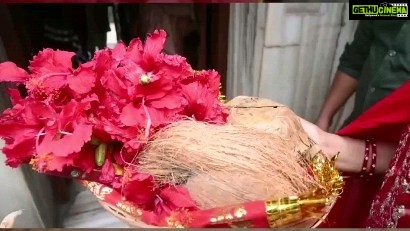 Varsha Priyadarshini Instagram - I visited Cuttack Chandi temple on my birthday, where I offered my prayers for both myself and the well-being of society. I am deeply grateful to all of you for your unwavering love and blessings that have made me feel incredibly indebted. I extend my heartfelt thanks to each one of you. Your love and respect serve as a tremendous source of motivation for me to embark on new and innovative endeavors. May Lord Jagannath's blessings always be with you all.