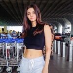 Vedhika Instagram -