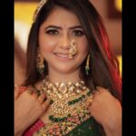 Veena Jagtap Instagram - 💕सबर करो,,,, तुम किस्सा नही , कहानी हो💕 Makeup & Hair by : @makeupartistpriyankasardesai 💖 Outfit by : @shreya_boutique_chinchwad Jewellery by : @adityaartjewellery 🌸 Kohinoor Hall Dadar East
