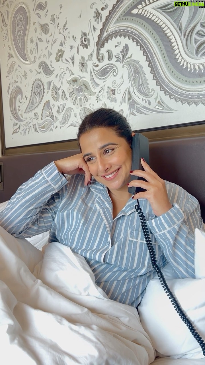 Vidya Balan Instagram - So Me …. laughing at my own jokes 😅