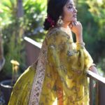 Vidya Vox Instagram – 🪔✨🎇

Drooling over this lehengha by @archanajaju.in

#shotoniphone14pro