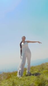 Vidya Vox Instagram - “Shubha Mangalyam” video and audio is now streaming everywhere! @shankartucker @rohanrhythm @vishnunavtar @rasika.shekar thank you for creating magic for this song! Here’s a sneak peek of the video releasing tomorrow, I’m so excited! It’s in 3 languages, lyrics by @i_neerajpandey & Seetha Jayakumar, @shankartucker & myself. #newsong #vidyavox @keralatourism