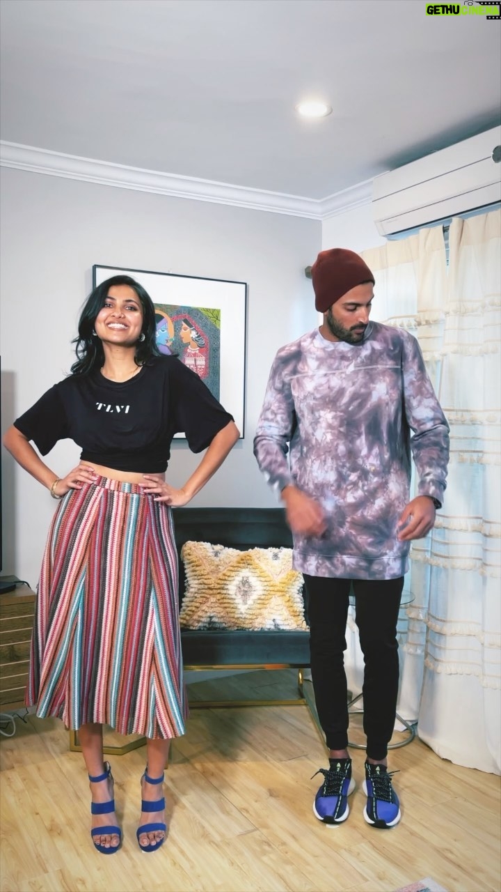 Vidya Vox Instagram - This one was extra fun w/@neelswims. Grab these @tlviclothing lewks nowwww! #athleisure #smallbusiness #ootd