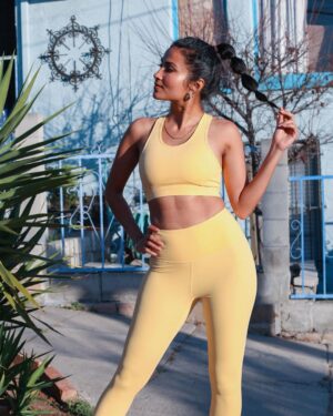 Vidya Vox Instagram - Spring @tlviclothing drop is here! Also restocked a crowd fav - the acid wash! Check it out 🤗🤗💃🏽💃🏽🥵 so excited! #springdrop #athleisure #thalaivi