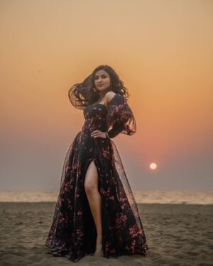 Vidya Vox Instagram - Shuba Mangalyam, out Friday 5/12, can’t wait to share this one! 

@keralatourism

Custom dress, styled by @remyaansuyasuresh