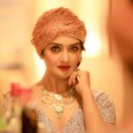 Vimala Raman Instagram - #happydiwali to all of you ❤️ May our lives be illuminated with happiness prosperity and love 🙏🏻❤️🪔💥🪔 A little special by the best ❤️🫶🏽 #photographer @camerasenthil #makeupartist @makeupibrahim #hairstylist @hairstylists_vijayaraghavan @yasinhairstylist #shoot #organised by @rrajeshananda . . . #diwali #diwali2023 #deepavali #special #festival #celebration #latest #photoshoot #colors #diwalivibes #ethnic #style #love #actor #actress #vimalaraman