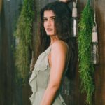 Vinali Bhatnagar Instagram - Throwback🍃