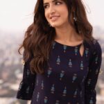 Vinali Bhatnagar Instagram - Kuch kahaaniya adhoori hi khoobsoorat hain🌸 . . 🎥: @saurabh_sonkar . . #pyaar #insta #reels #life #view #mood
